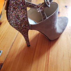 Diamante shoe
