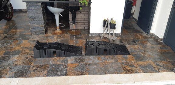 BRAND NEW 1Pair Black Heavy Duty Car Ramps