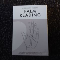 Palm Reading - A Beginner's Guide : Tarot/Oracle Cards