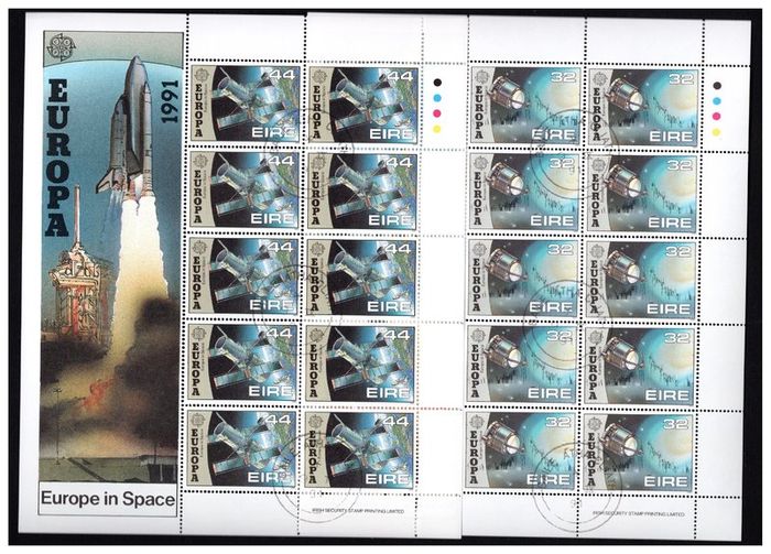 1991 Ireland Europa (Europe in Space) Stamp Sheetlet with fine Baile Atha Cliath (Dublin) Steel cancel of 9/9/1991