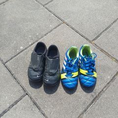 kids football boots