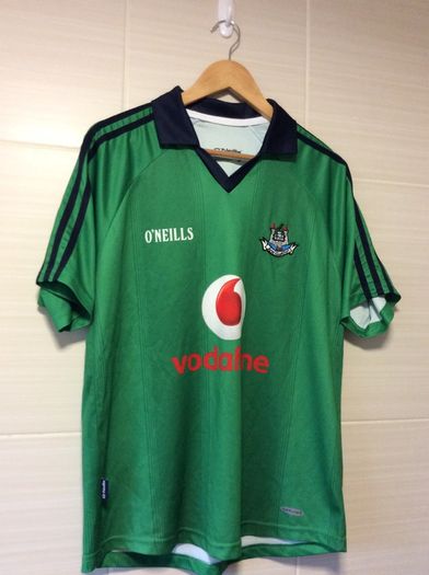 Dublin Jersey. Season 2010/2012. Official Oneills Dublin GAA Goalkeepers / Alternate Jersey. Authentic Original From 2010. Not A Modern Day Remake.