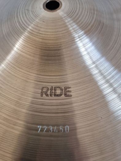 Paiste 2002 Black Label 1977 Ride Cymbal 20"