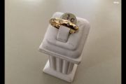 New 18ct Yellow Gold Cartier Style  Diamond Ring
