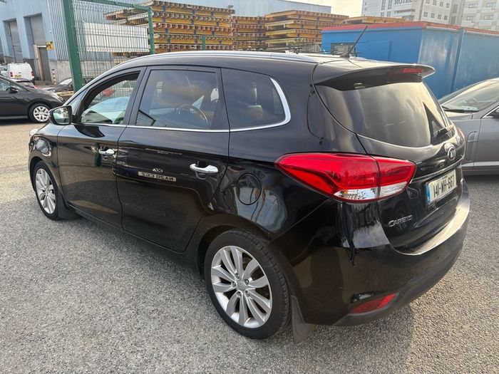 2014 Kia Carens Platinum 1.7L Diesel 7 Seater New NCT