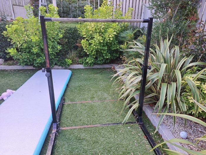 Gymnastics bar