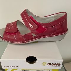 Suave red women's sandels