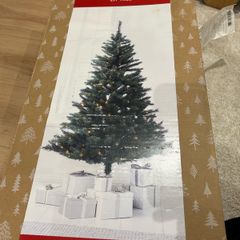Christmas tree 6ft