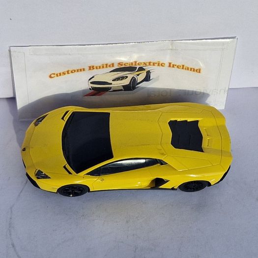 Scalextric Lamborghini Aventador Slot Car. ( street supercar )