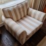 single seater couch Image 2