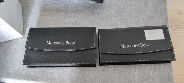 Car handbooks Mercedes handbooks