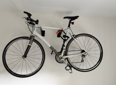 Hybrid bike - 9.5kg alu frame with carbon fork