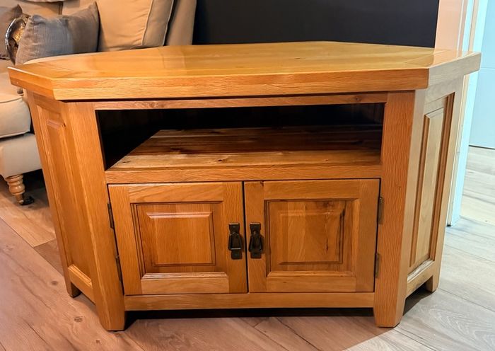 TV Unit
