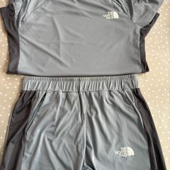 Top/shorts