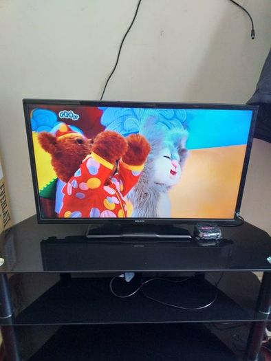 32 Walker tv
