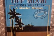 Murder Off Miami (A murder mystery) (Hardback)