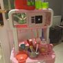 Toy kitchen Image 6