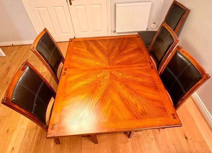 Dining table and 8 chairs