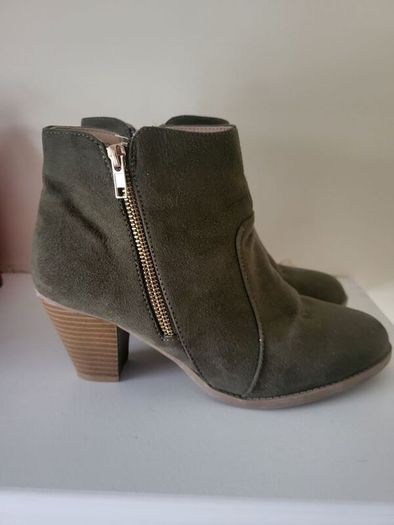 PENNEYS Primark Olive Green Ankle Boot