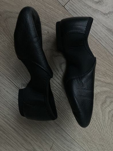 So Danca Dance shoes