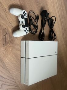 Playstation 4 Pro White