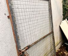 dog run gate
