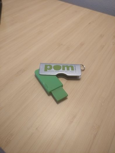 USB Flash Drive 4GB