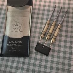 set of vintage Darts