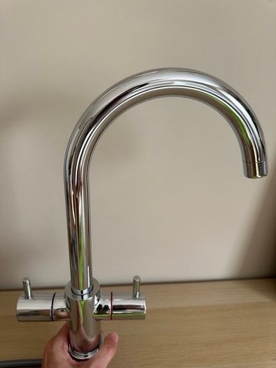 Kitchen tap dual-lever mono mixer chrome