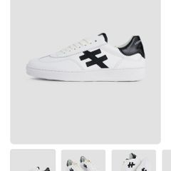 Ladies trainers