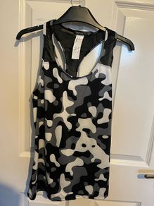Boohoo Fit racer vest - BNWT - size 10