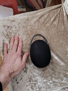 speaker