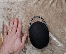 speaker