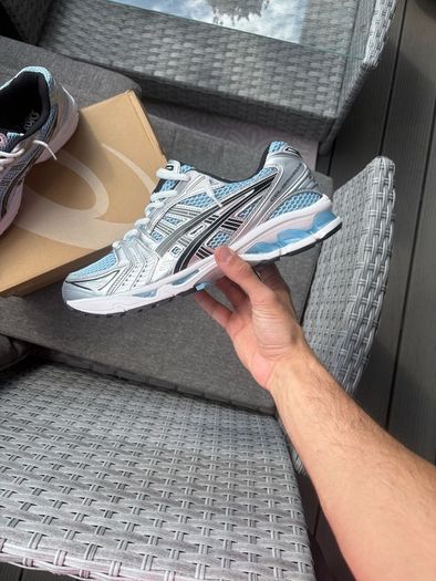 ASICS Gel Kayano 14