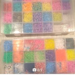 Loom bands with storage boxes