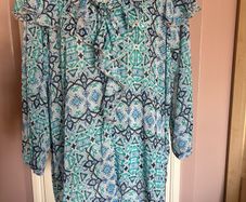 ladies plus size top