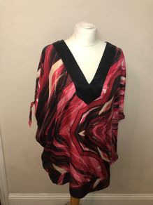 Planet black/pink blouse (XL)
