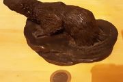 nice bronze effect otter