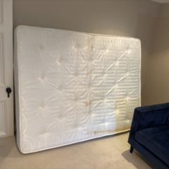 2 x Free Matress
