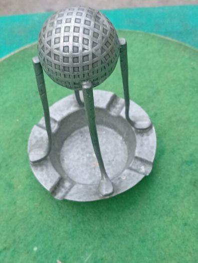 Glossoid Pewter