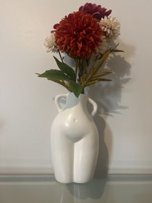 Flower vase