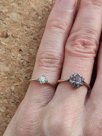 Small size: 18 CT Gold Diamond ring 450 euro and  18 CT Diamond, Iolite ring 450 euro