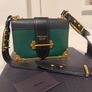 prada bag Image 3