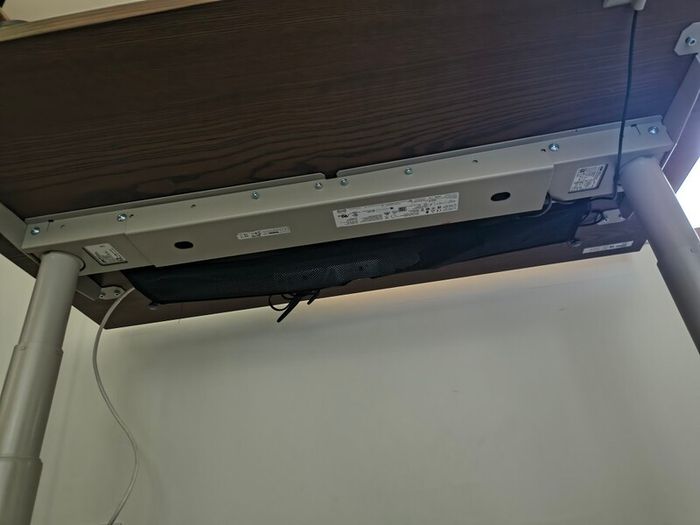 Standing desk