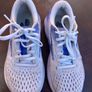 Brooks size 5 Image 2