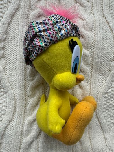Vintage Tweety Bird Genie Plush Toy Looney Tunes Stuffed Animal 1999 NO Rug and Gilet Used Please look at the pictures