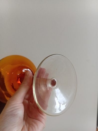Vintage Italian Empoli Amber Glass Lidded Candy Dish / Apothecary Jar, dating to the 1960s or 1970s