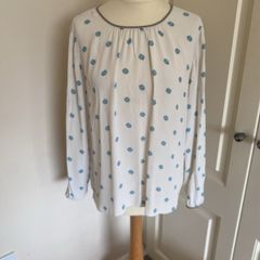 Marco Polo size 14 pretty rayon top