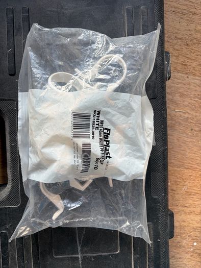 32mm 40mm plastic pipe connections