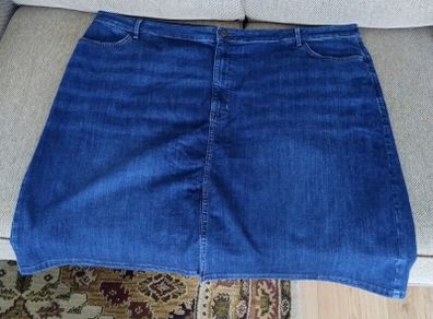 Marks and Spencer cotton blend denim skirt 50 inch waist and 26 inch long new and in excellent condition with no issues FREE STANDARD POSTAGE INCLUDED